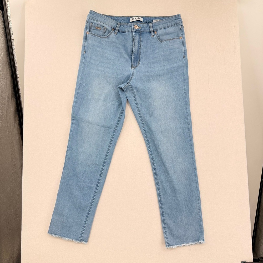 Nine West Women's Capri Jean size 10